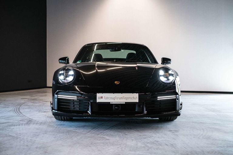 Porsche 992 Turbo S