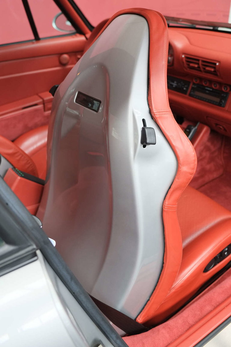 Porsche 993 Carrera 4S