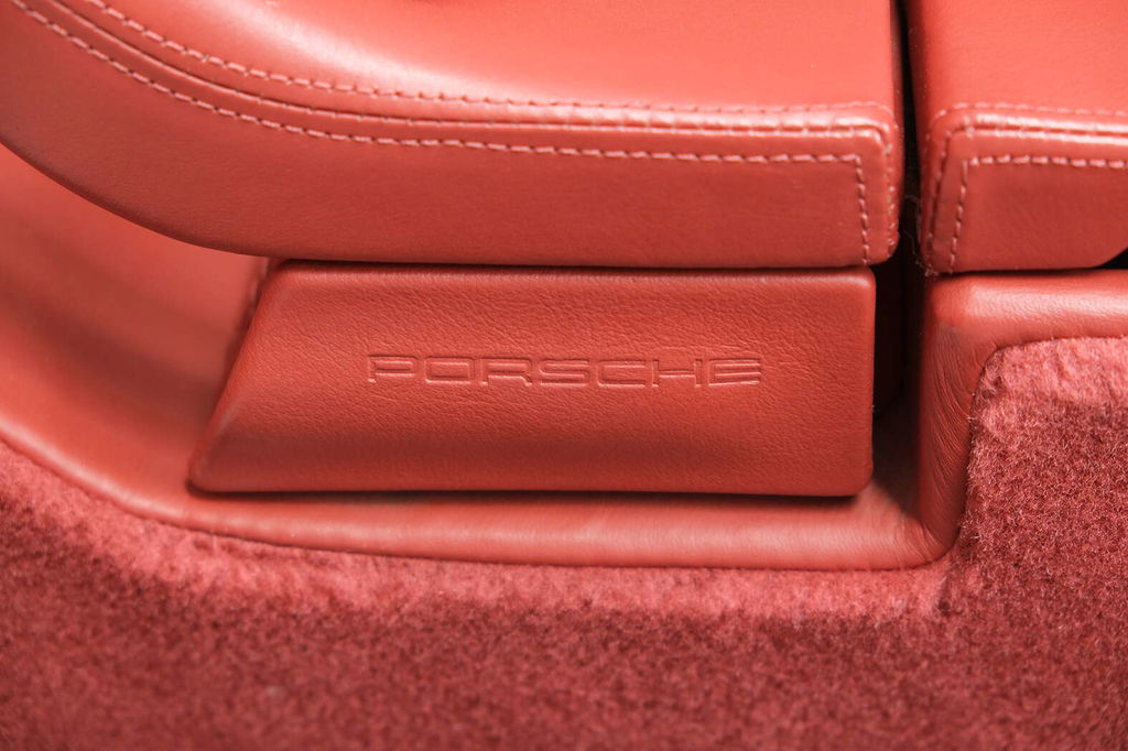 Porsche 993 Carrera 4S