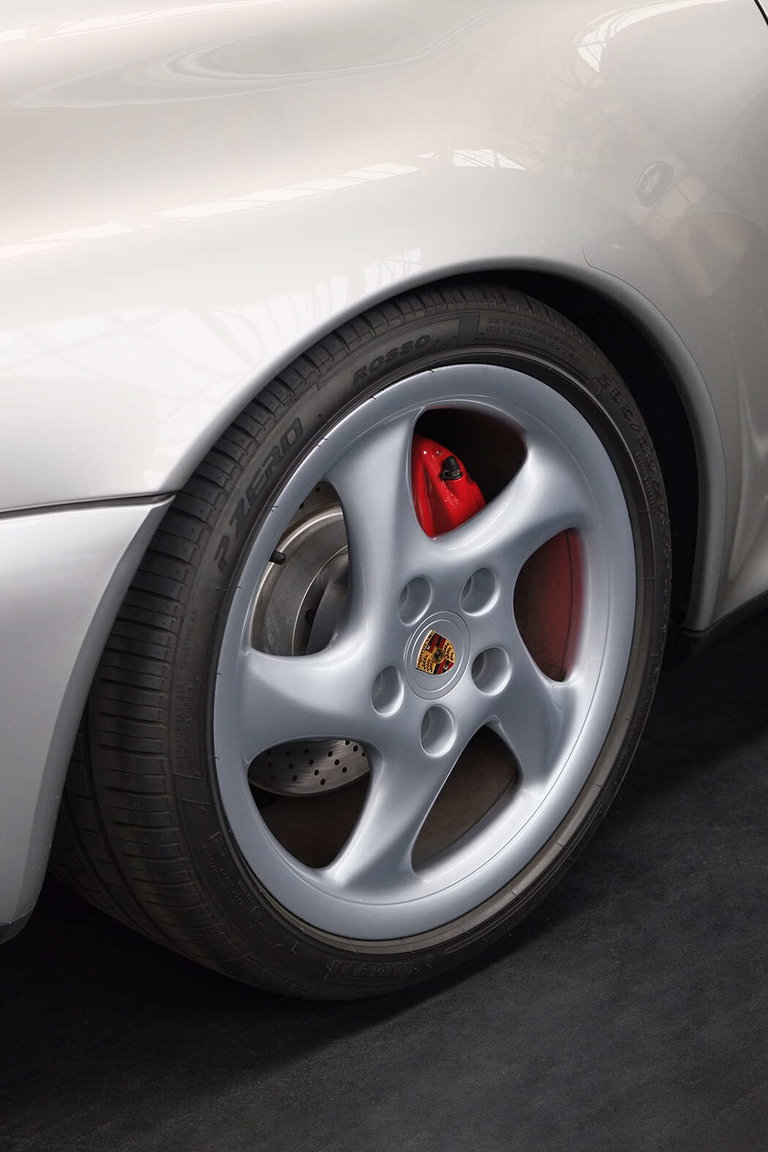 Porsche 993 Carrera 4S