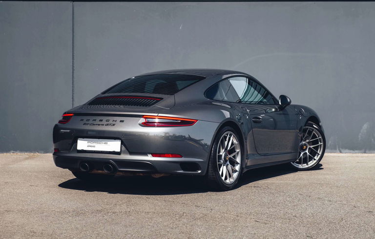 Porsche 991.2 Carrera GTS
