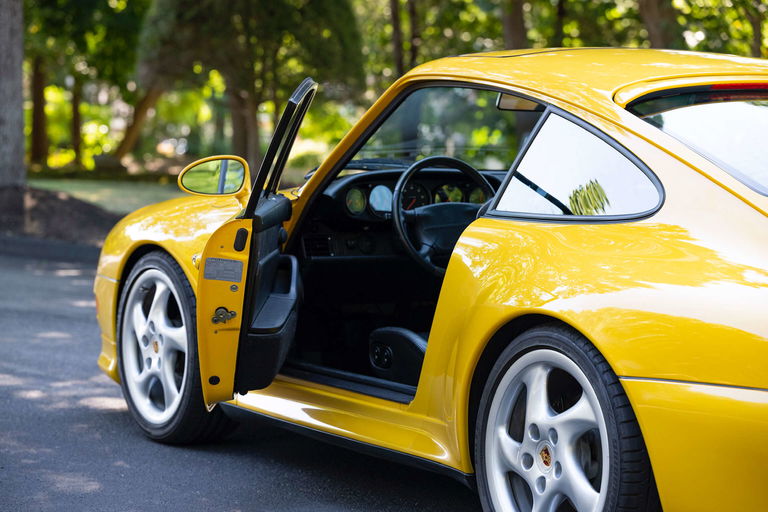 Porsche 993 Carrera S