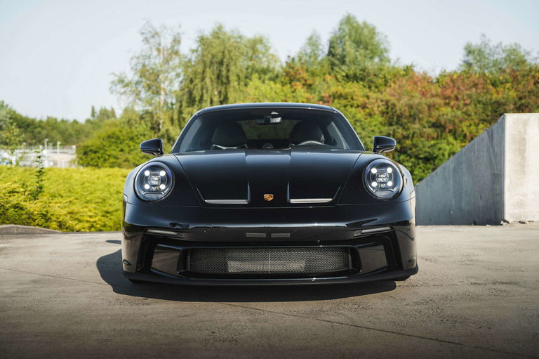 Porsche 992 GT3 Touring