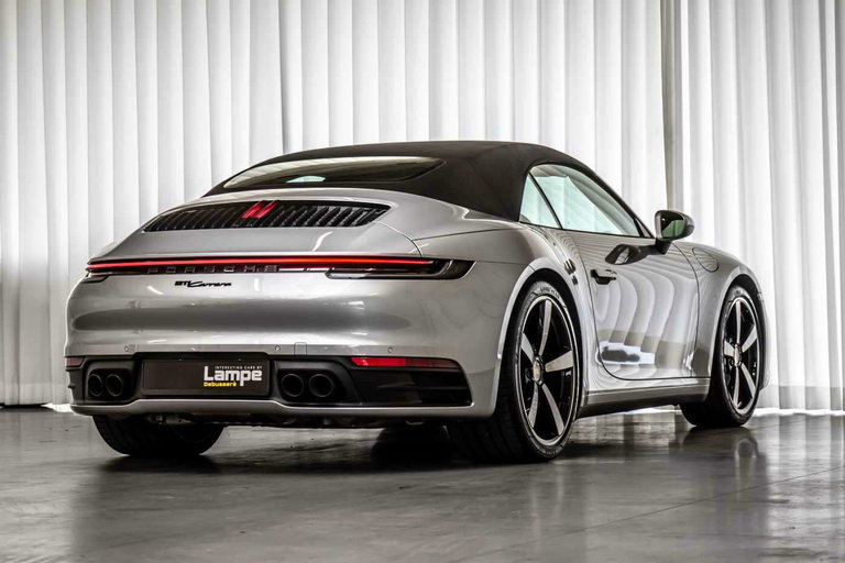 Porsche 992 Carrera