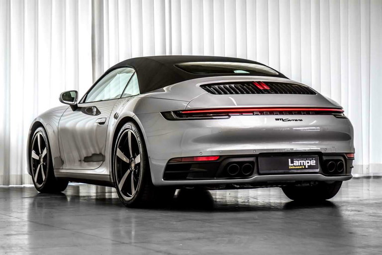 Porsche 992 Carrera