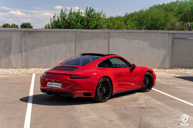 Porsche 991.2 Carrera 4 GTS