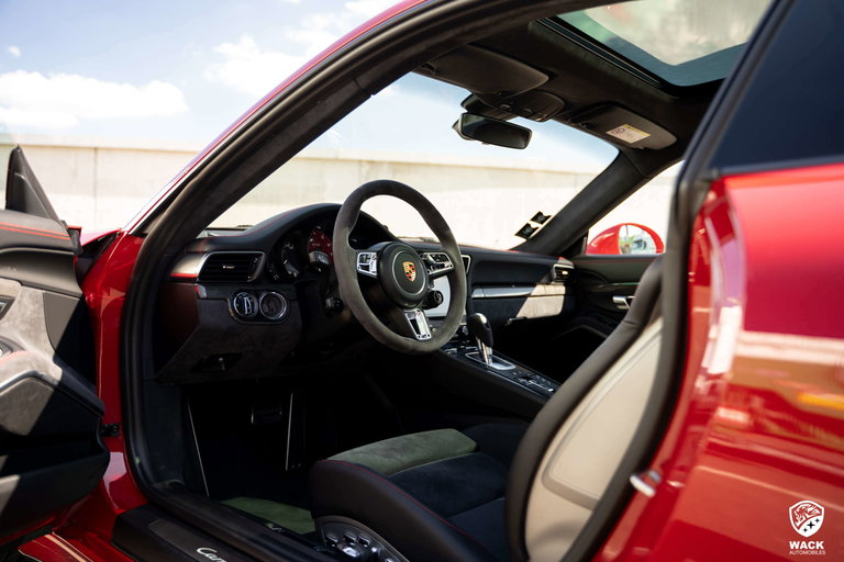 Porsche 991.2 Carrera 4 GTS