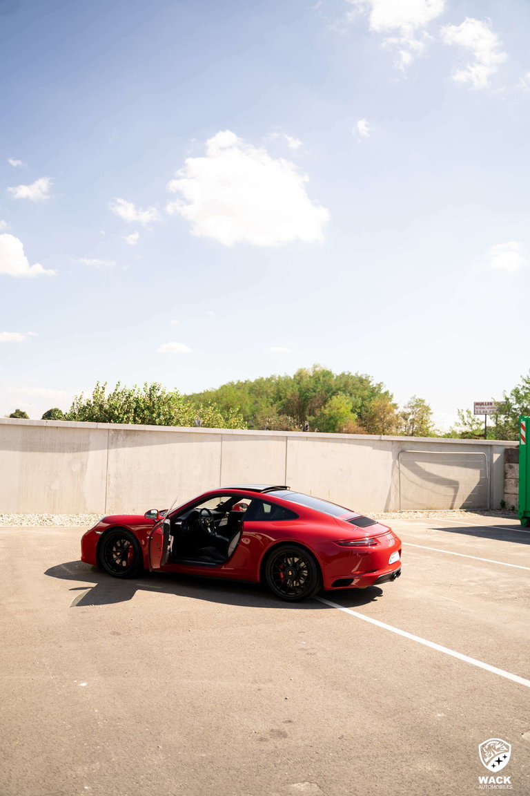 Porsche 991.2 Carrera 4 GTS