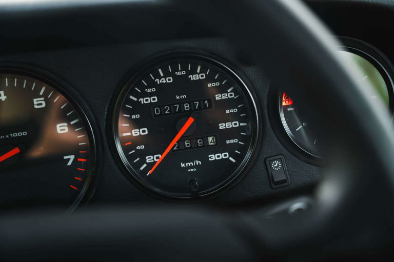 Porsche 993 Carrera 4