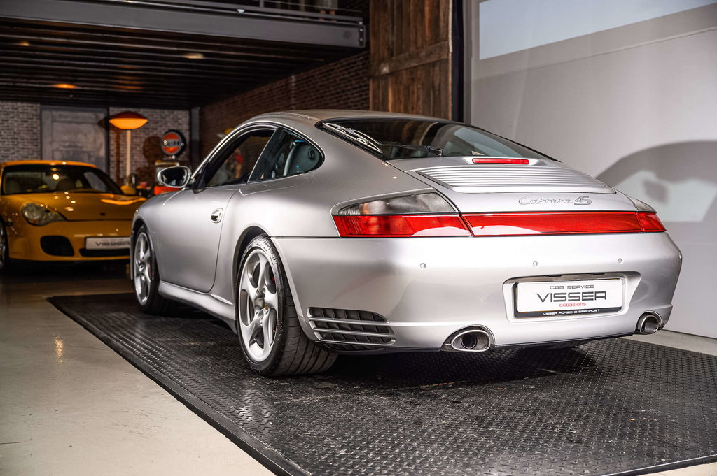 Porsche 996 Carrera 4S
