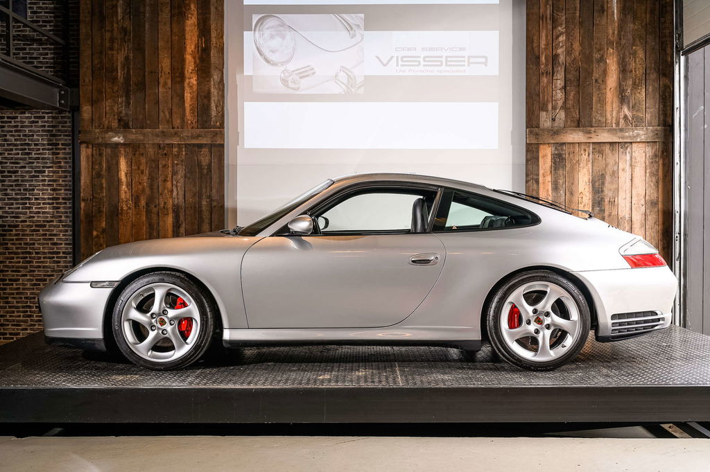 Porsche 996 Carrera 4S