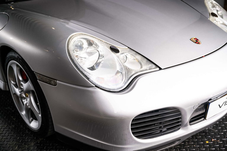 Porsche 996 Carrera 4S