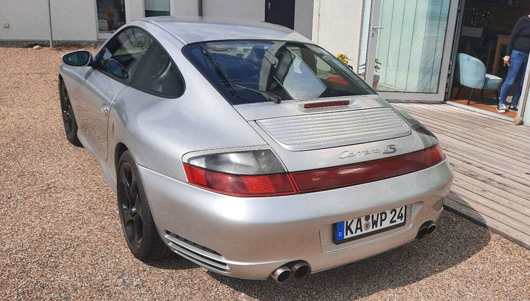 Porsche 996 Carrera 4S