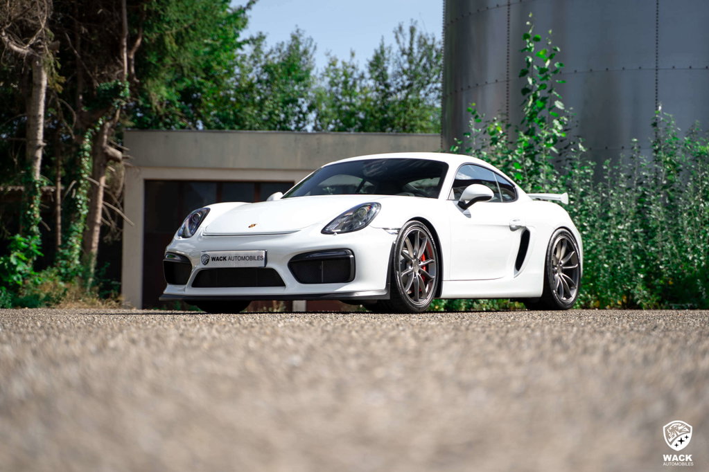 Porsche 981 Cayman GT4