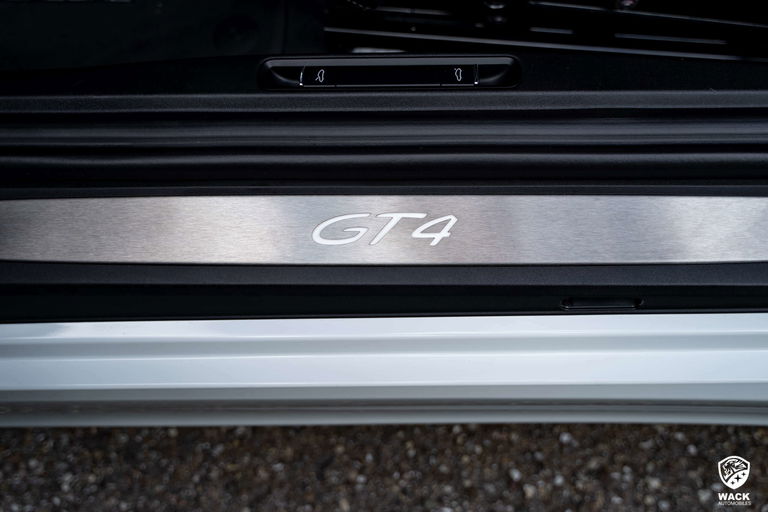 Porsche 981 Cayman GT4