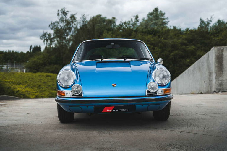 Porsche 911 E