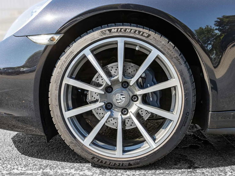 Porsche 991 Carrera 4