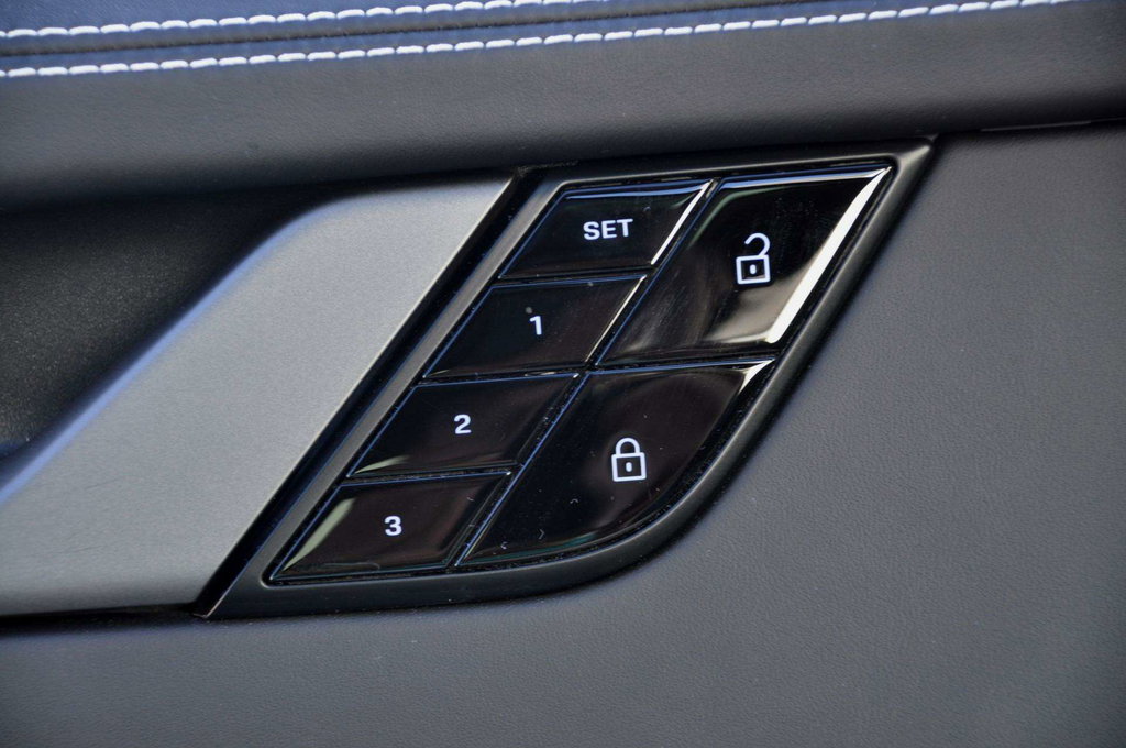 Porsche 992 Carrera 4