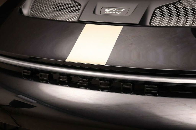 Porsche 992 GT3 Touring