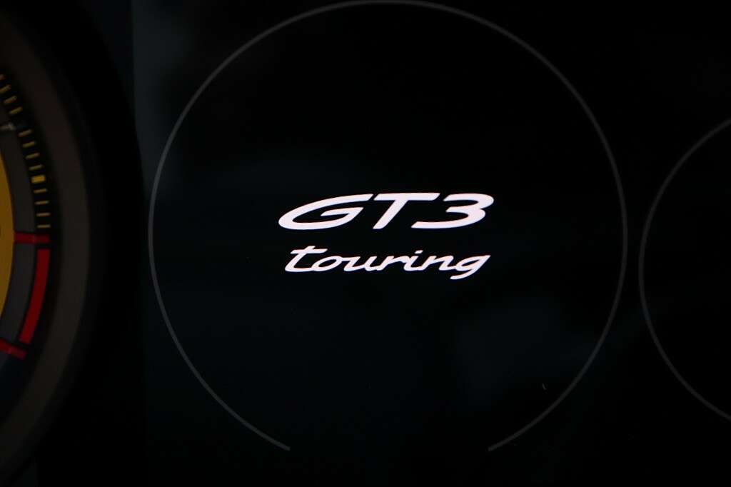 Porsche 992 GT3 Touring