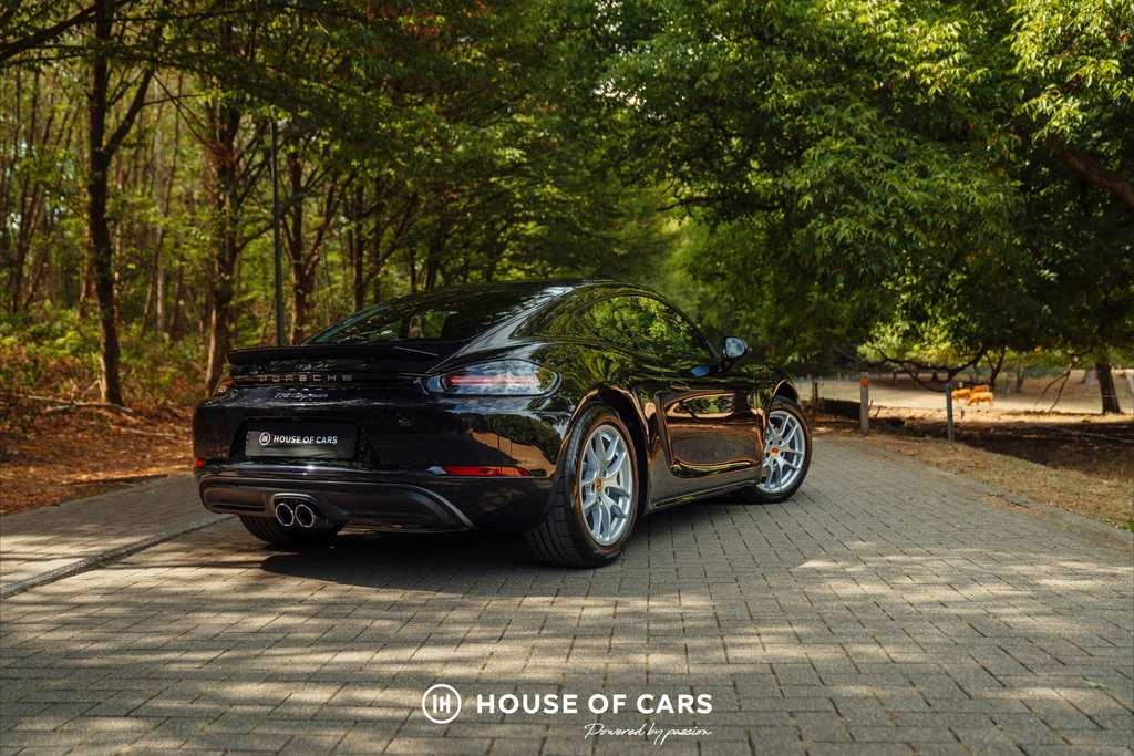 Porsche 718 Cayman