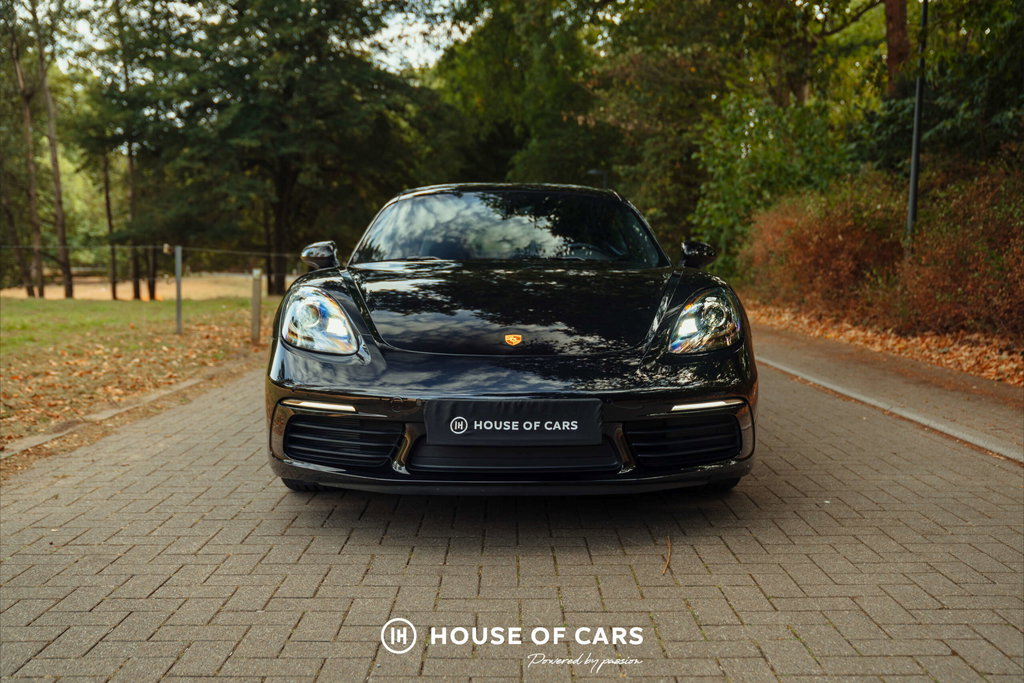 Porsche 718 Cayman