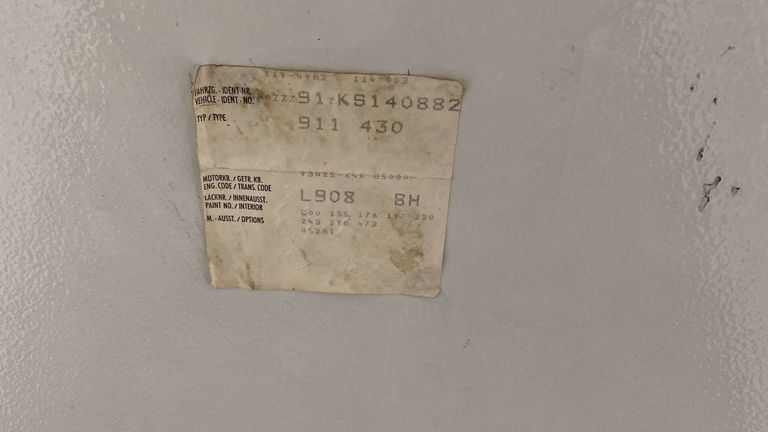 Porsche 911 Carrera 3.2