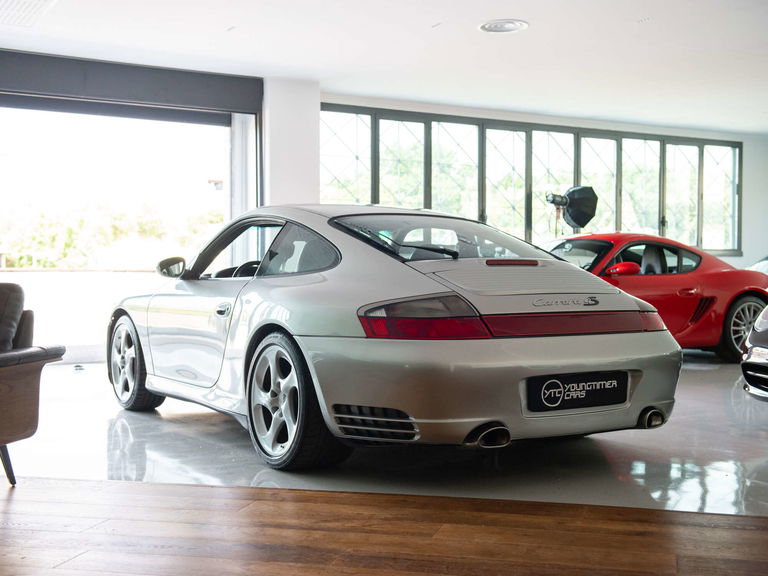 Porsche 996 Carrera 4S
