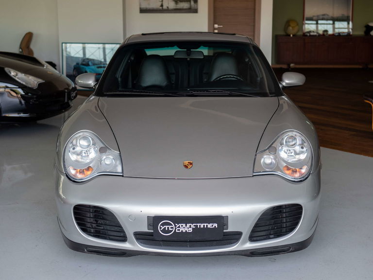 Porsche 996 Carrera 4S
