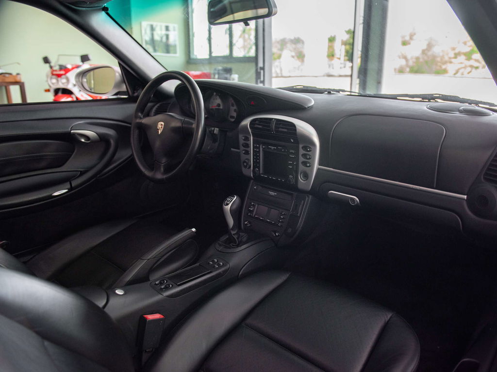 Porsche 996 Carrera 4S