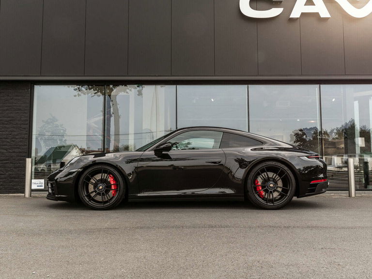 Porsche 992 Carrera GTS