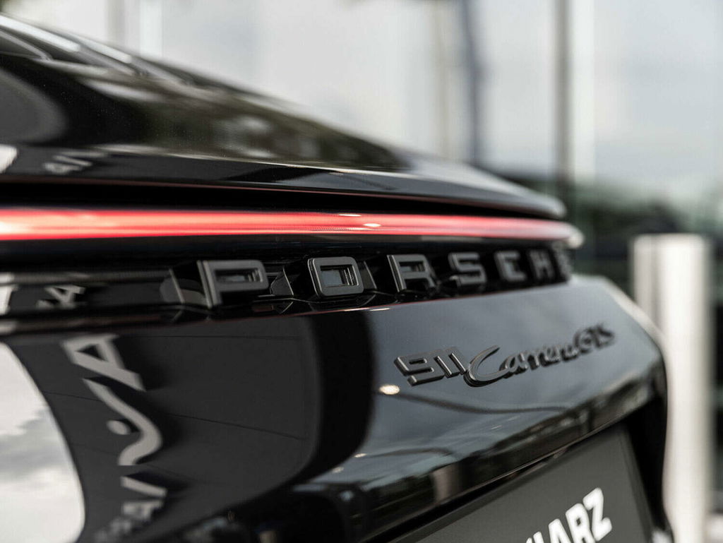 Porsche 992 Carrera GTS