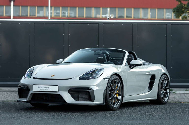 Porsche 718 Spyder