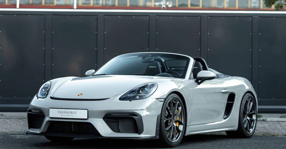 Porsche-718-Boxster-Spyder-