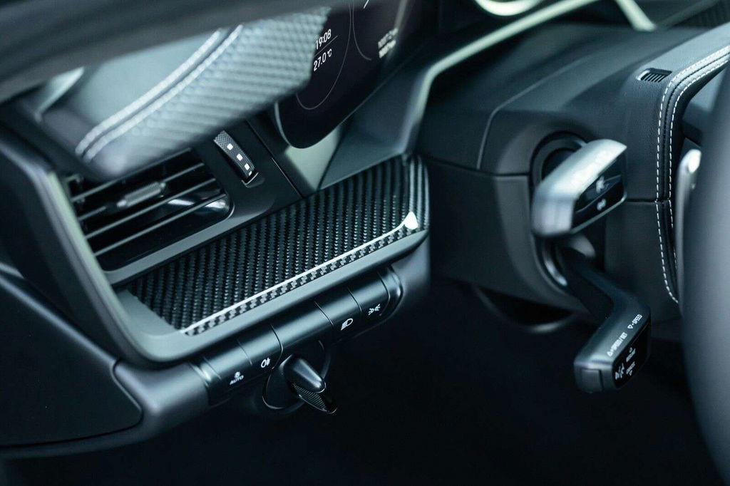 Porsche 992 GT3 Touring