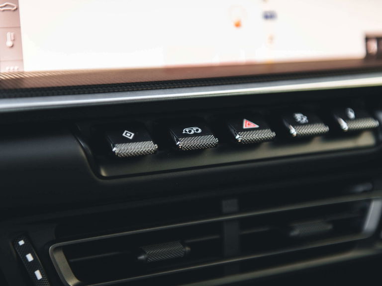 Porsche 992 Belgian Legend Edition