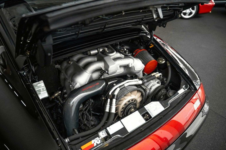 Porsche 993 Carrera 4S
