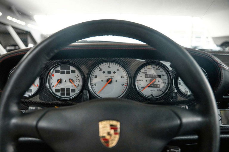 Porsche 993 Carrera 4S