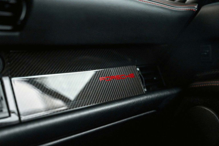 Porsche 993 Carrera 4S