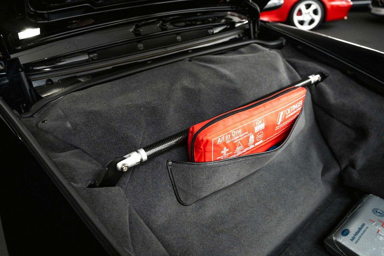 Porsche 993 Carrera 4S