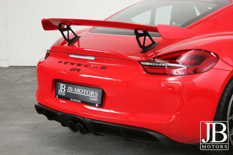 Porsche 981 Cayman GT4