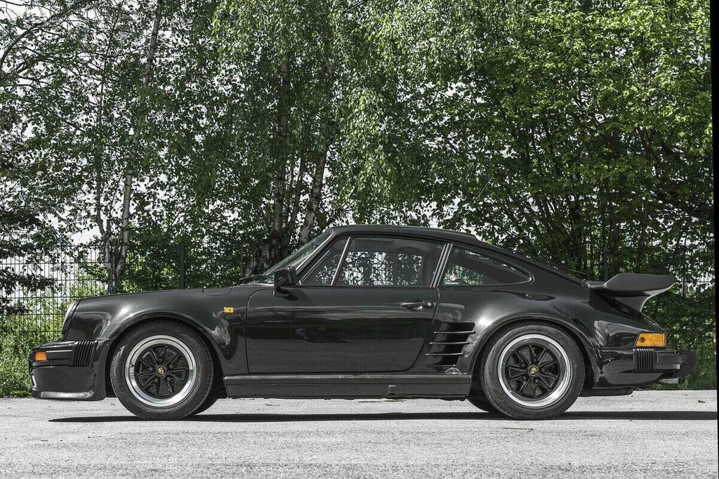 Porsche 911 Turbo S 3.3