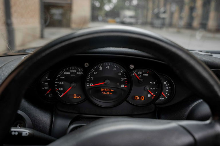 Porsche 996 Carrera 4