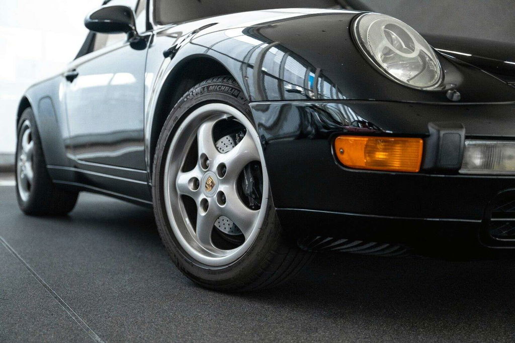Porsche 993 Carrera