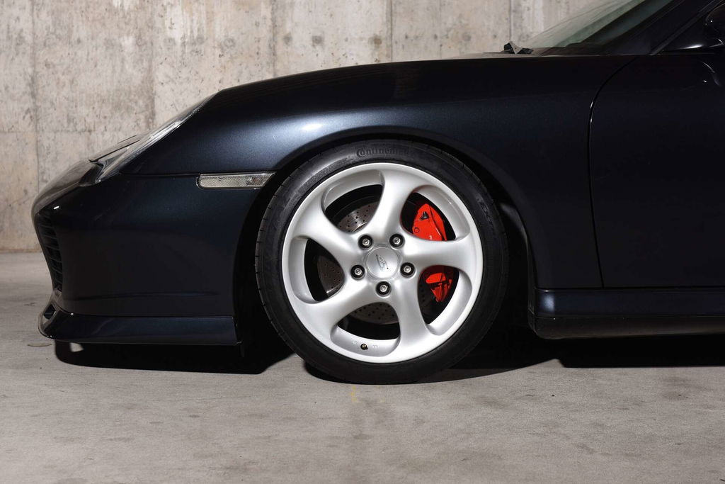 Porsche 996 Carrera 4S