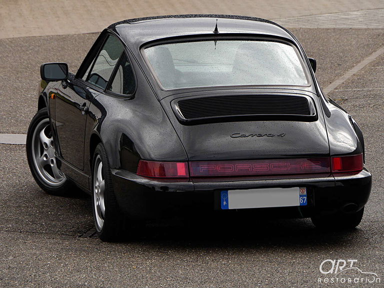 Porsche 964 Carrera 4