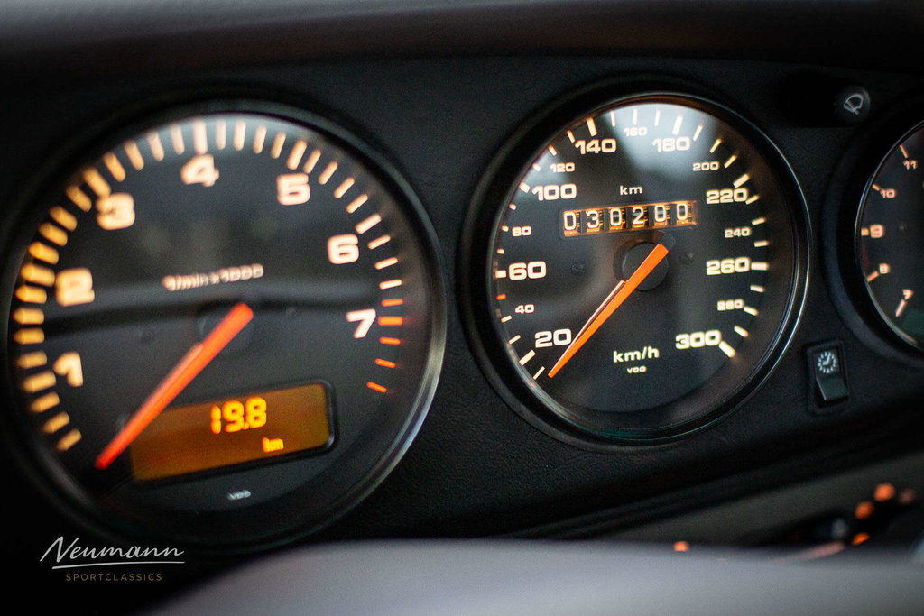 Porsche 993 Carrera 4S