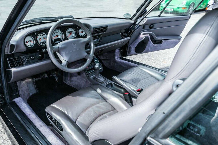 Porsche 993 Carrera 4S