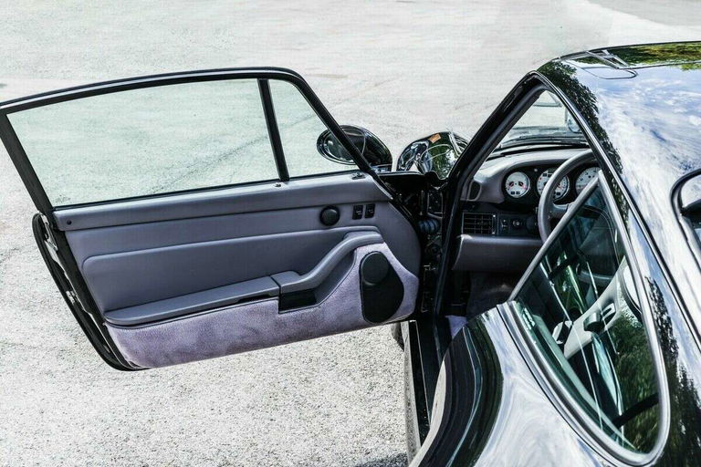 Porsche 993 Carrera 4S