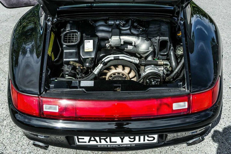 Porsche 993 Carrera 4S